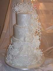 Winter Wedding Cakes