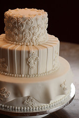 Winter Wedding Cakes